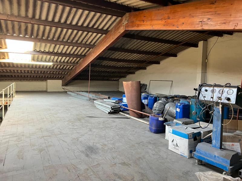 To Let commercial Property for Rent in North End Eastern Cape